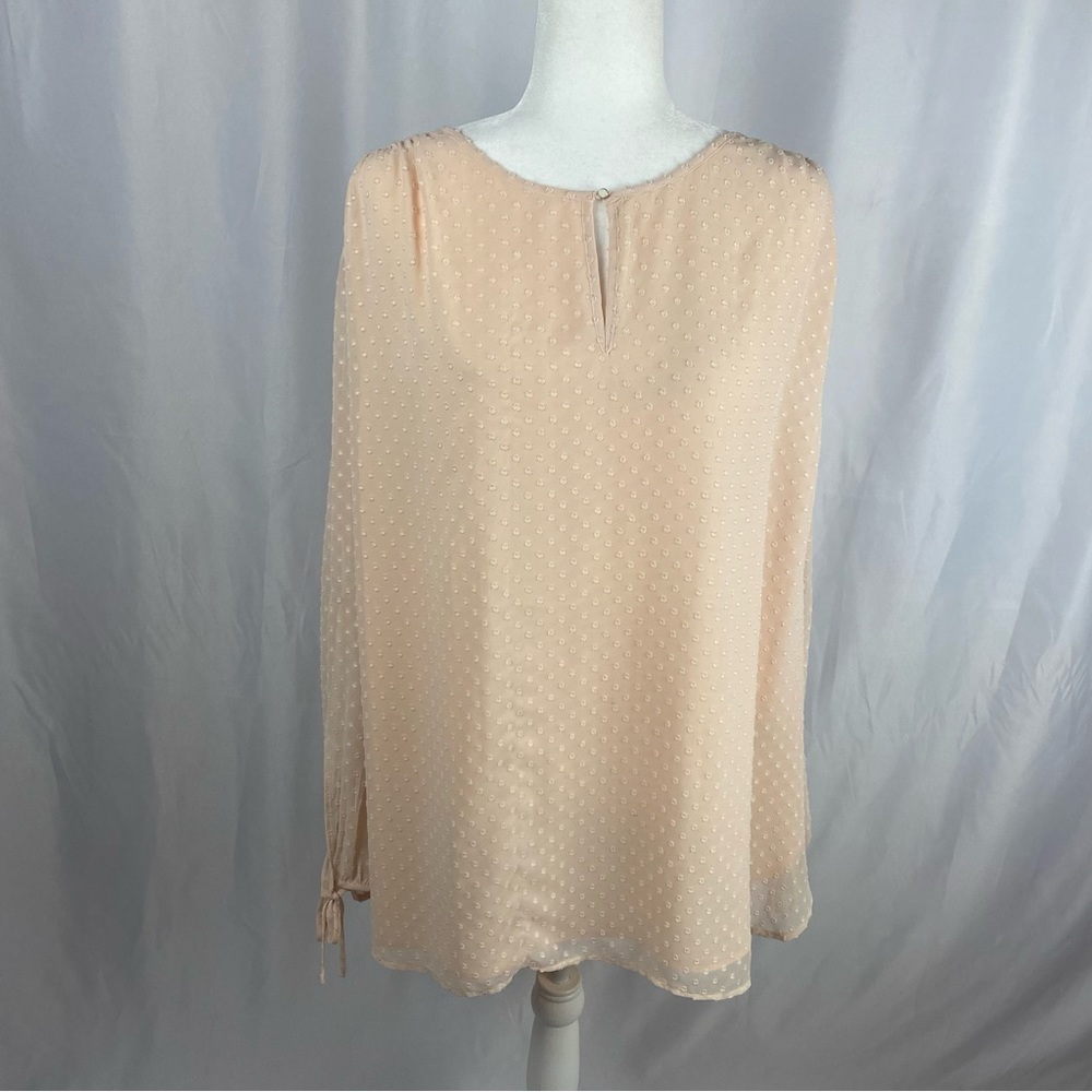 The Limited Peach Polka Dot Blouse with Side Slit Shoulders, Size 2X.